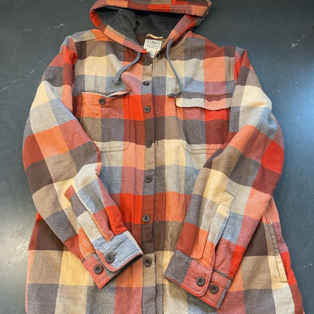 L.L. Bean Gray and Red Flannel Hoodie button down fleece lined